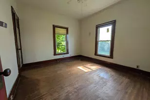 1382 E 21st Ave, Columbus, OH 43211 - Photo 6