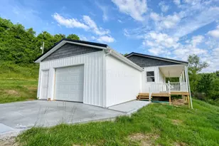 3899 Mayfair Ln, Cambridge, OH 43725 - Photo 34
