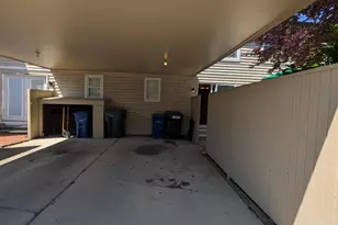1676 Van Pelt St, Columbus, OH 43220 - Photo 26