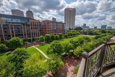 250 Daniel Burnham Square #607, Columbus, OH 43215 - Photo 4