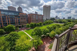 250 Daniel Burnham Square, Columbus, OH 43215 - Photo 4