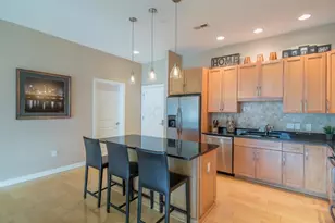 250 Daniel Burnham Square, Columbus, OH 43215 - Photo 10