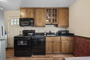 934 Blenheim Rd, Columbus, OH 43224 - Photo 4