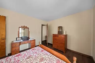 934 Blenheim Rd, Columbus, OH 43224 - Photo 14