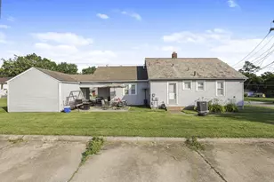 88 N Walnut, Lithopolis, OH 43136 - Photo 6