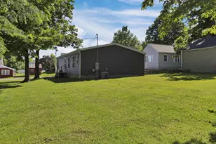 123 E S St, Lithopolis, OH 43136 - Photo 8