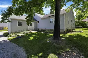 133 E S St, Lithopolis, OH 43136 - Photo 10