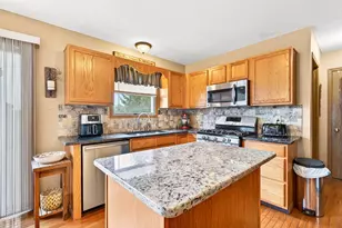 365 Scioto Meadows Blvd, Grove City, OH 43123 - Photo 14