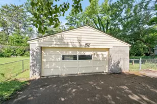 4495 N 4th St, Columbus, OH 43224 - Photo 32