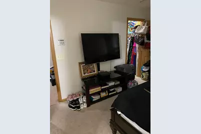3197 Hogan Way, Columbus, OH 43219 - Photo 4