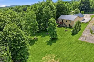 691 Greenbriar Cir, Howard, OH 43028 - Photo 6