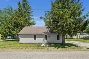 154 Chandler Ave, London, OH 43140 - Photo 2