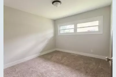 2271 Century Drive, Columbus, OH 43211 - Photo 8
