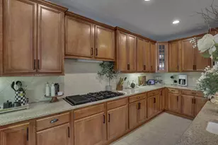 7097 Pleasant Colony Cir, Blacklick, OH 43004 - Photo 32