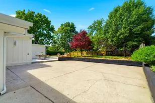 2276 Johnston Rd, Upper Arlington, OH 43220 - Photo 98