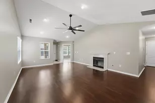 7430 Cherry Brook Dr, Reynoldsburg, OH 43068 - Photo 4