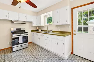 220 S Ashburton Rd, Columbus, OH 43213 - Photo 12
