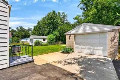 220 S Ashburton Road, Columbus, OH 43213 - Photo 4