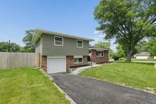 3391 Dahlgreen Dr, Westerville, OH 43081 - Photo 4