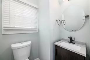 997 Oakwood Ave, Columbus, OH 43206 - Photo 18