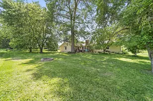 328 Darlene St, Centerburg, OH 43011 - Photo 36