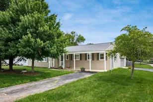 68 Ohio Ave, West Jefferson, OH 43162 - Photo 2