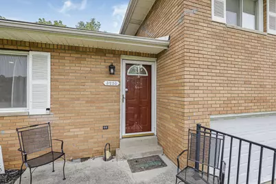 3250 Darracq Circle, Columbus, OH 43223 - Photo 10