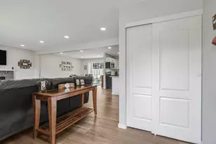 3250 Darracq Cir, Columbus, OH 43223 - Photo 12