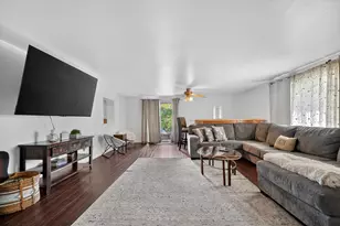 589 Park Rd, Columbus, OH 43085 - Photo 12