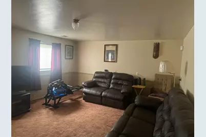 1587 Deporres Drive, Columbus, OH 43219 - Photo 4
