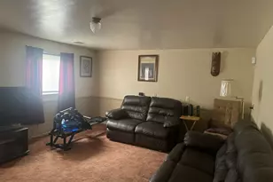 1587 Deporres Dr, Columbus, OH 43219 - Photo 4