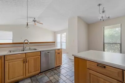 1953 Starbridge Court, Columbus, OH 43235 - Photo 12