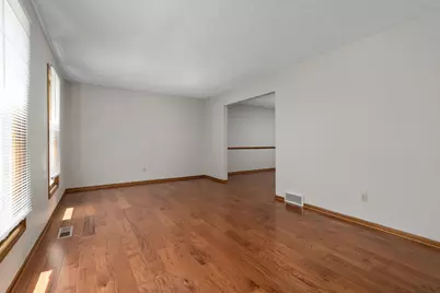 488 Green Meadows Drive W, Powell, OH 43065 - Photo 6