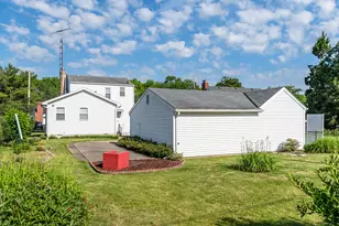 410 Lawnview Ave, Springfield, OH 45505 - Photo 6