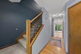 2448 Shroton Ct, Powell, OH 43065 - Photo 4