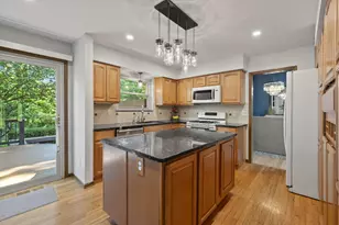 2448 Shroton Ct, Powell, OH 43065 - Photo 6