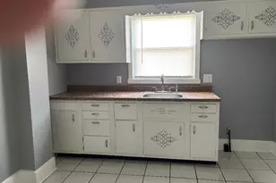 138 W Mark St, Marion, OH 43302 - Photo 8