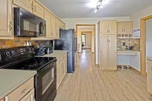 1050 Eckard Rd, Centerburg, OH 43011 - Photo 8