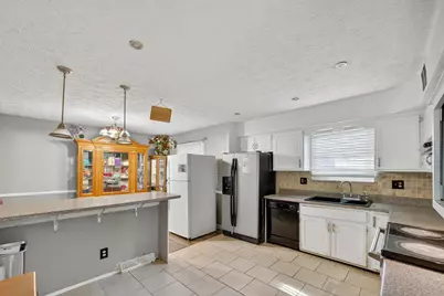 6450 Johnanne Street, Columbus, OH 43229 - Photo 10