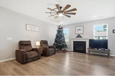 405 Halton Drive, Pataskala, OH 43062 - Photo 6
