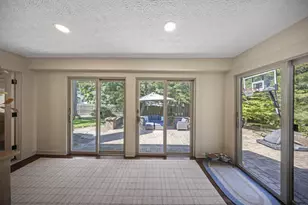 4342 Randmore Rd, Columbus, OH 43220 - Photo 12