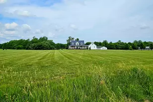 5467 Myers Rd NE, Bloomingburg, OH 43106 - Photo 4