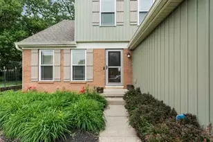 2447 Norview Ct, Grove City, OH 43123 - Photo 2