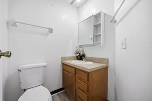 5258 Captains Ct, Columbus, OH 43220 - Photo 20