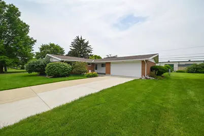 237 Edgefield Boulevard, Marion, OH 43302 - Photo 2
