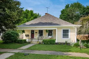 207 N Oak St, London, OH 43140 - Photo 2