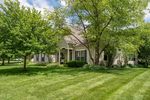 2447 Tucker Trail, Lewis Center, OH 43035 - Photo 4