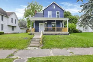 613 N Detroit St, Bellefontaine, OH 43311 - Photo 2