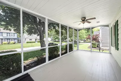 285 E Weisheimer Road, Columbus, OH 43214 - Photo 2