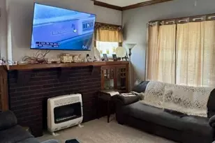334 Edgewood Dr, Marion, OH 43302 - Photo 2